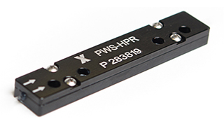 SHG発生のための高偏波消光比（PER）と狭線幅用FBG