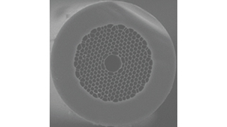 中空コアフォトニックバンドギャップファイバー